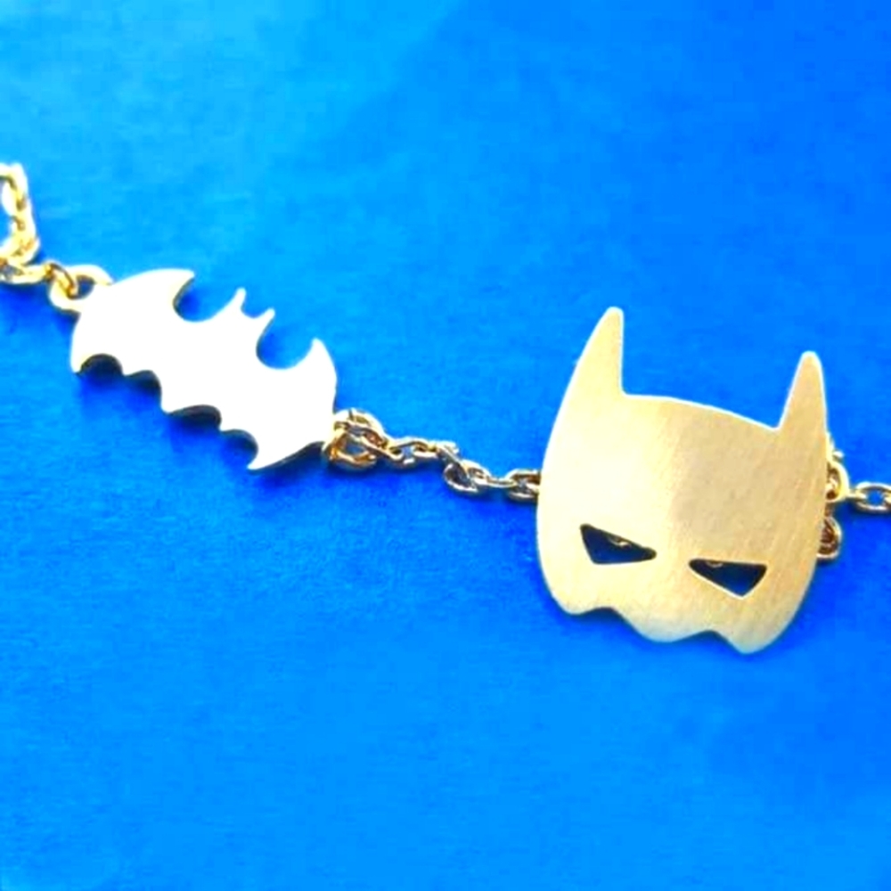 5/$25 New Batman Gold Necklace